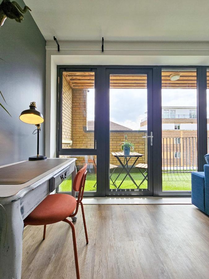 Centrally Located Spacious Flat Near Canary Wharf London Exterior foto